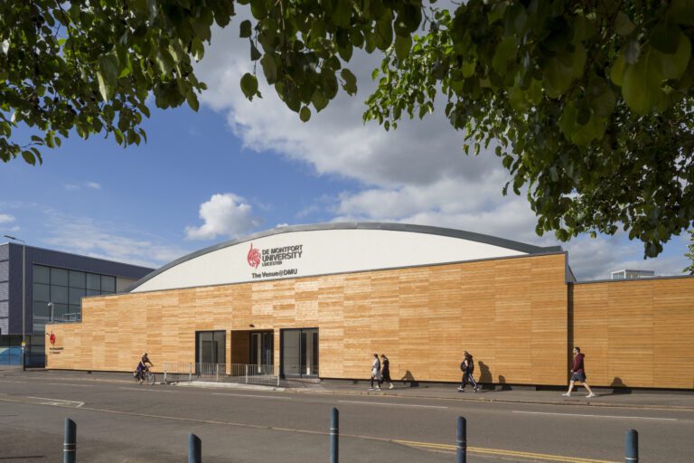 De Montfort University The Venue Stepnell de-montfort-university-the-venue-stepnell